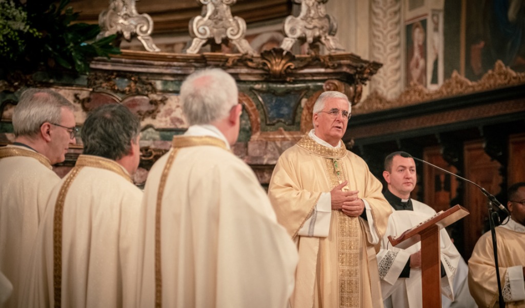 Gli auguri del Vescovo di Cremona: “A Natale torniamo a Betlemme con cuore e speranza”