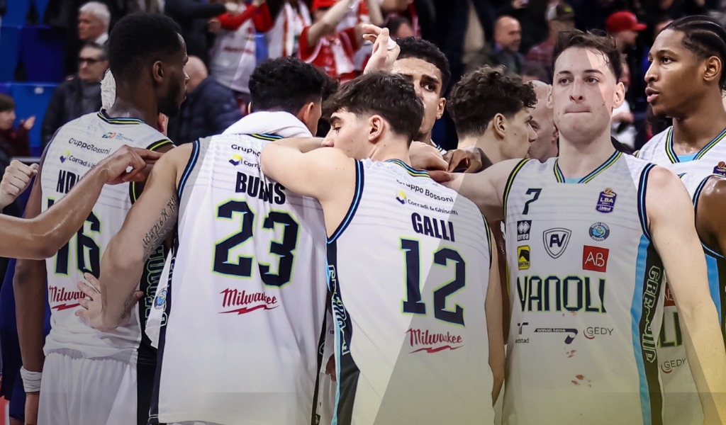 La Vanoli Cremona lotta ma cede all’Armani Milano 91-74
