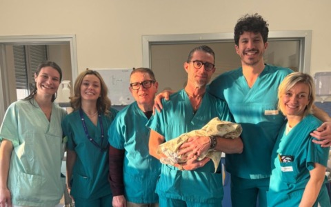 Benvenuto a Gioele, è lui l’ultimo nato del 2025 a Crema