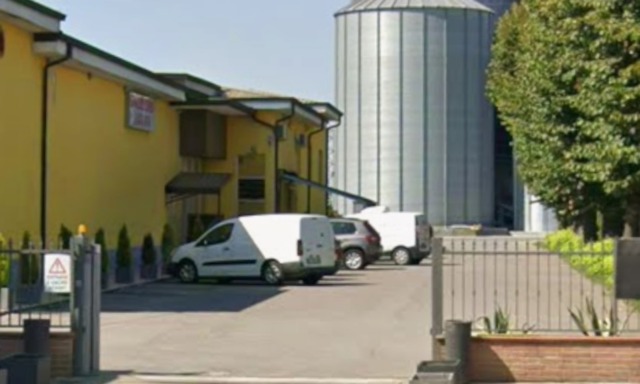 Infortunio sul lavoro a Dovera: operaio estratto dal mais e ricoverato in condizioni critiche