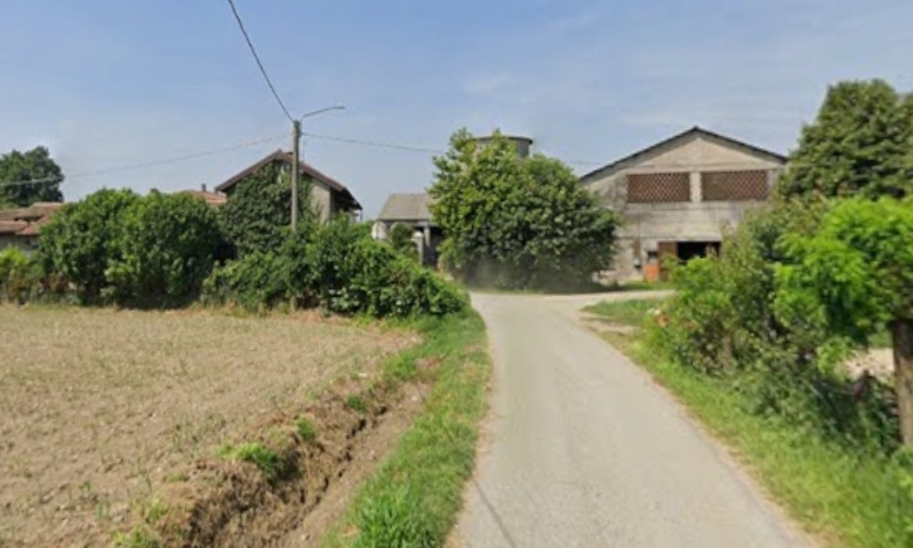 Soncino, 60enne colpito dal calcio di una mucca durante il lavoro