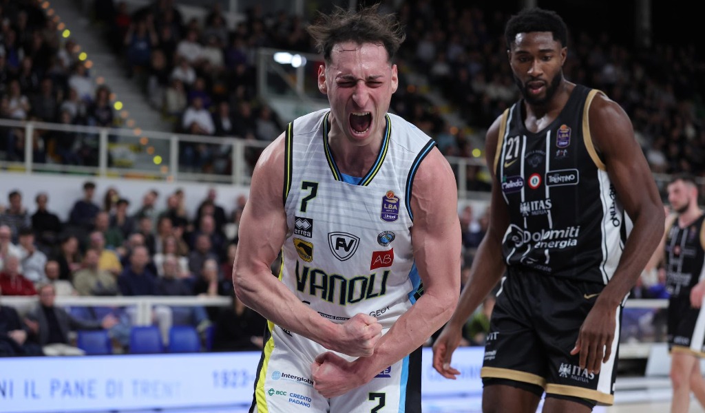 La Vanoli Cremona ritrova il sorriso: a Trento vittoria preziosa 94-85