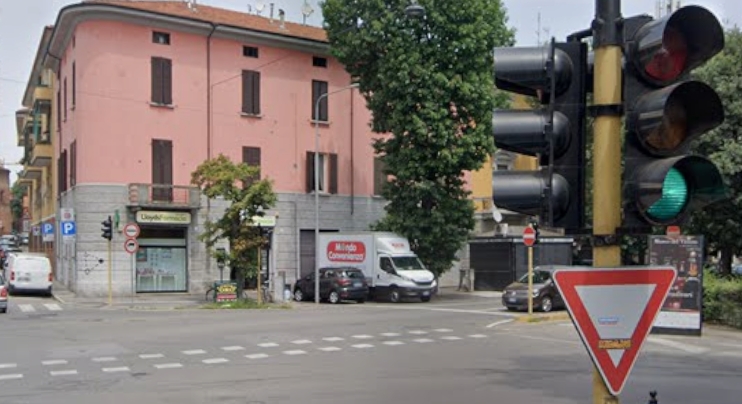 Pedone investito a Cremona: soccorso in arresto cardiaco e trasportato in codice rosso