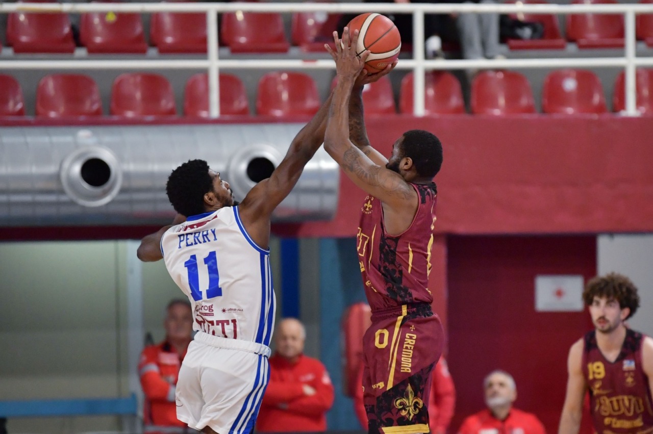 Juvi Ferraroni travolta a Rieti: sconfitta netta per 80-53