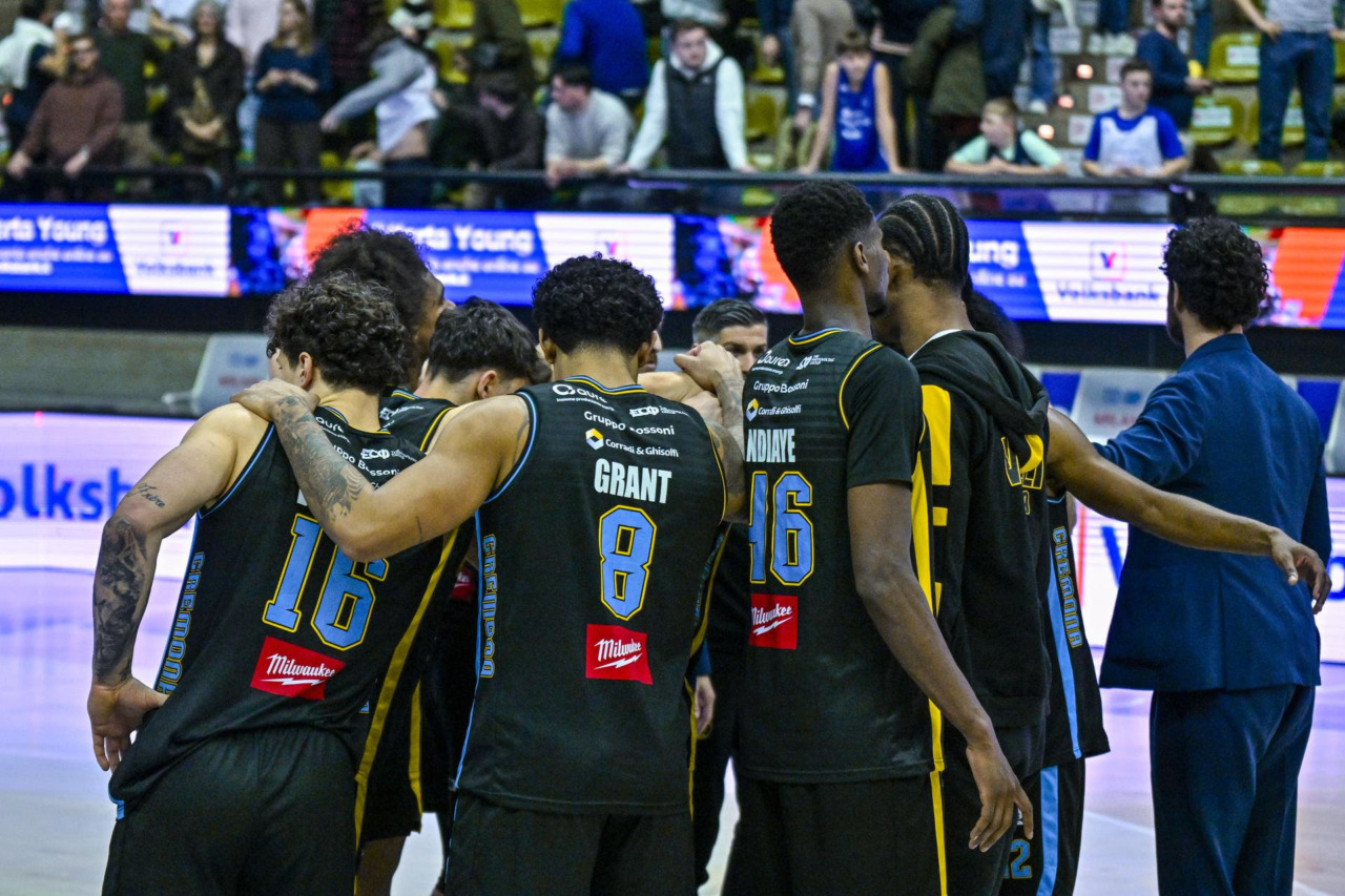 Vanoli Cremona, occasione persa a Treviso: passano i padroni di casa 97-94