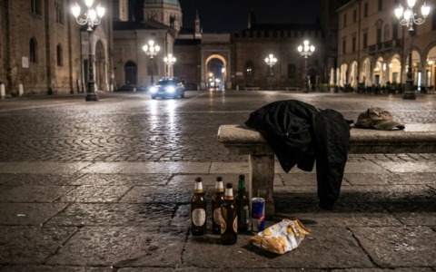20enne egiziano molesto in piazza della Pace: scatta la denuncia e l’allontanamento dal centro