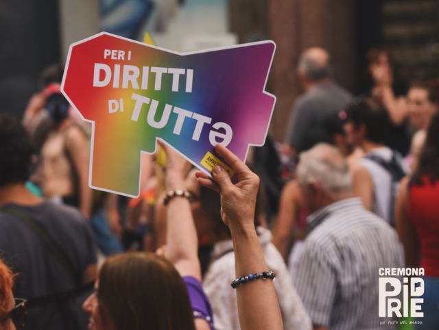 Cremona Pride 2026, tra sostegno e polemiche: la città si prepara alla manifestazione del 30 maggio