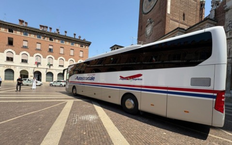 Nuovo collegamento tra Cremona e Orio al Serio: parte la linea diretta per l’aeroporto