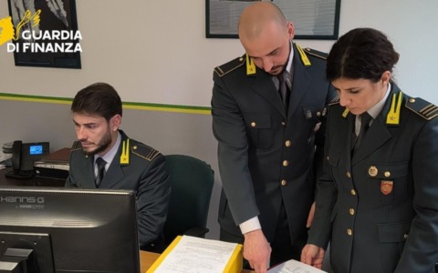 Truffe “porta a porta” agli anziani, oltre 1.200 vittime: coinvolta anche la provincia di Cremona
