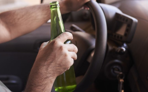 Provoca un incidente a Castelleone: 26enne ubriaco e positivo a cocaina e hashish