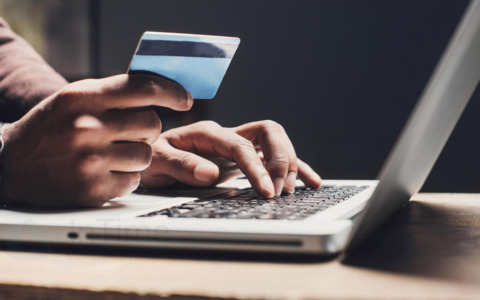 Truffa online a San Giovanni in Croce: 35enne e 64enne denunciati dopo un raggiro da 4.500 euro