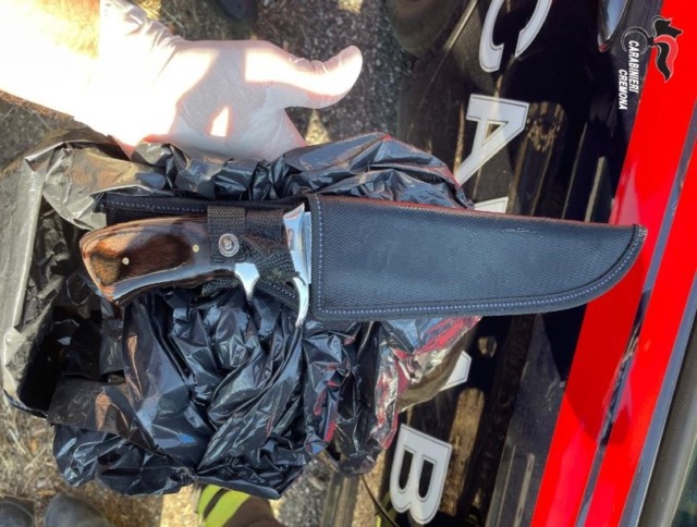 Recuperato nel fiume il coltello ritenuto arma dell’omicidio di Viale Repubblica