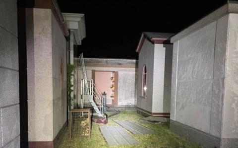 Furto di rame sventato al cimitero di Zappello: banda in fuga nel buio
