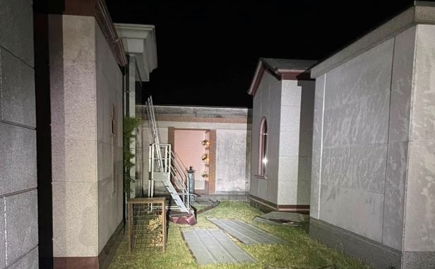 Furto di rame sventato al cimitero di Zappello: banda in fuga nel buio