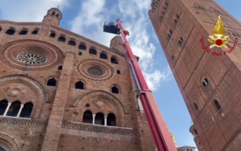 Maltempo a Cremona: danni a Duomo, Torre Civica, Teatro Ponchielli e chiese della Città. Caruso: “Regione al fianco dei cittadini”