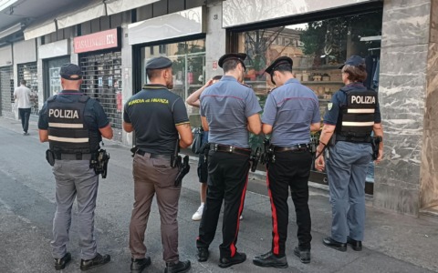 Controlli interforze a Crema: identificate 284 persone e sanzioni al Codice della Strada
