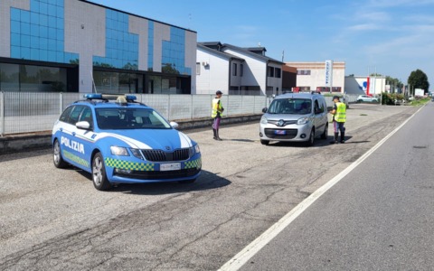 Report di agosto della Polizia di Stato a Cremona: 21 denunce e centinaia di verbali