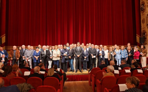 Medaglie d’onore consegnate al Teatro Ponchielli di Cremona alla memoria dei deportati nei lager